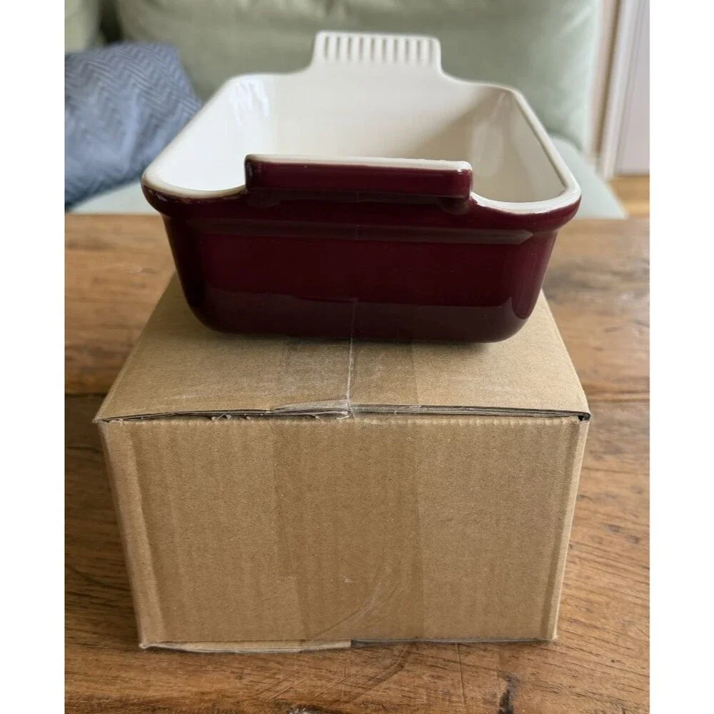 Le Creuset Stoneware Heritage Rectangular Dish 19 cm 1.1 qt Rhone Garnet NEW